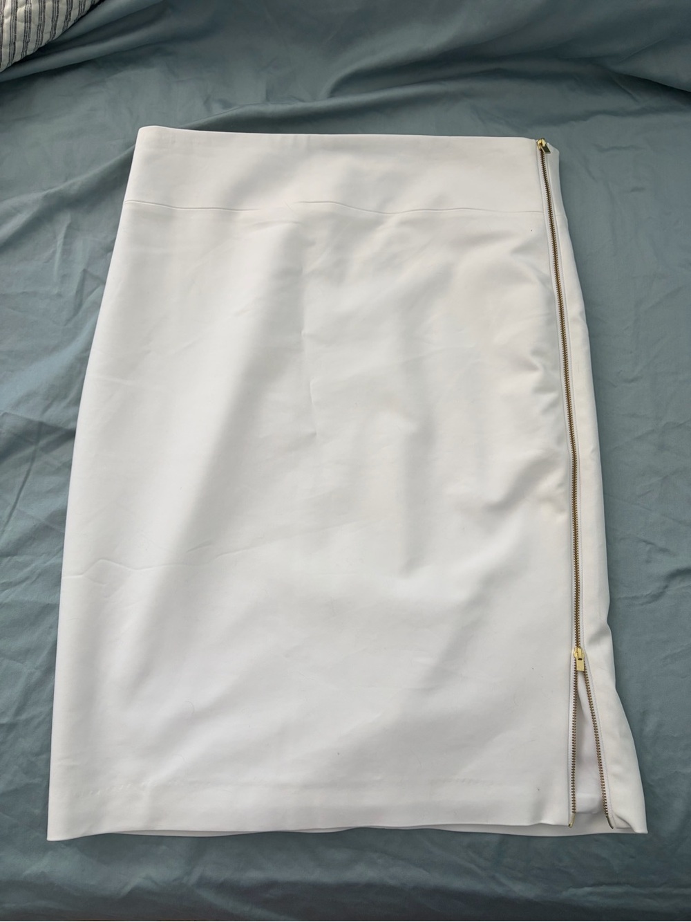 Express White Pencil Skirt with Side Zip